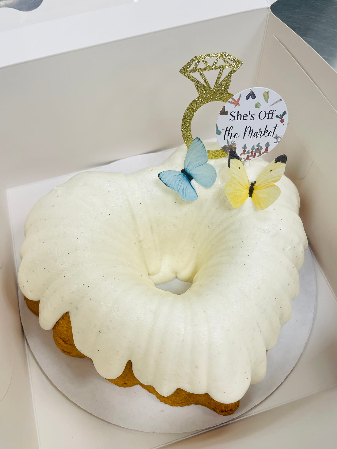 Cream Cheese Vanilla Bean Pound Cake - Heart Bundt