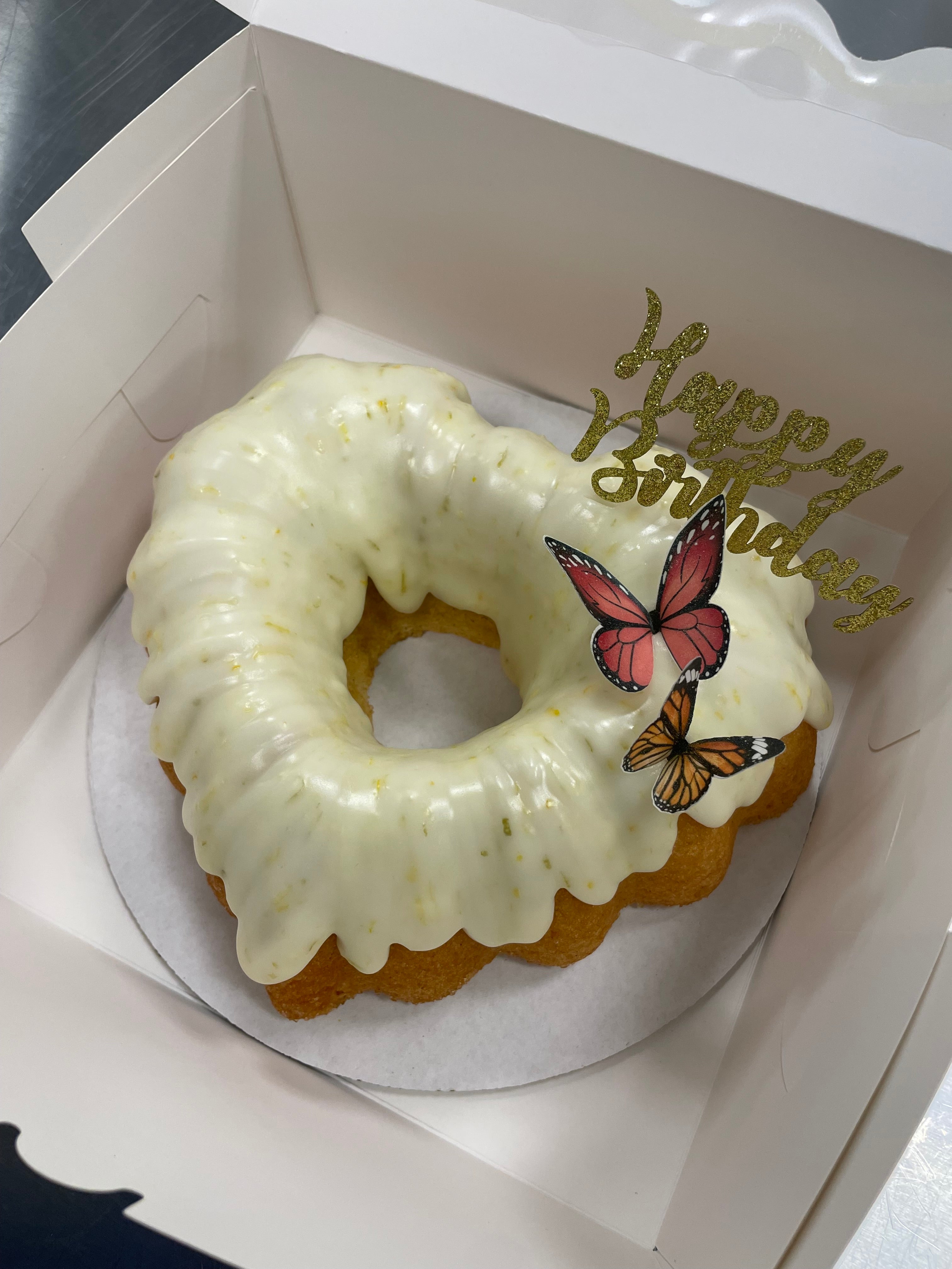 Cream Cheese Vanilla Bean Pound Cake - Heart Bundt