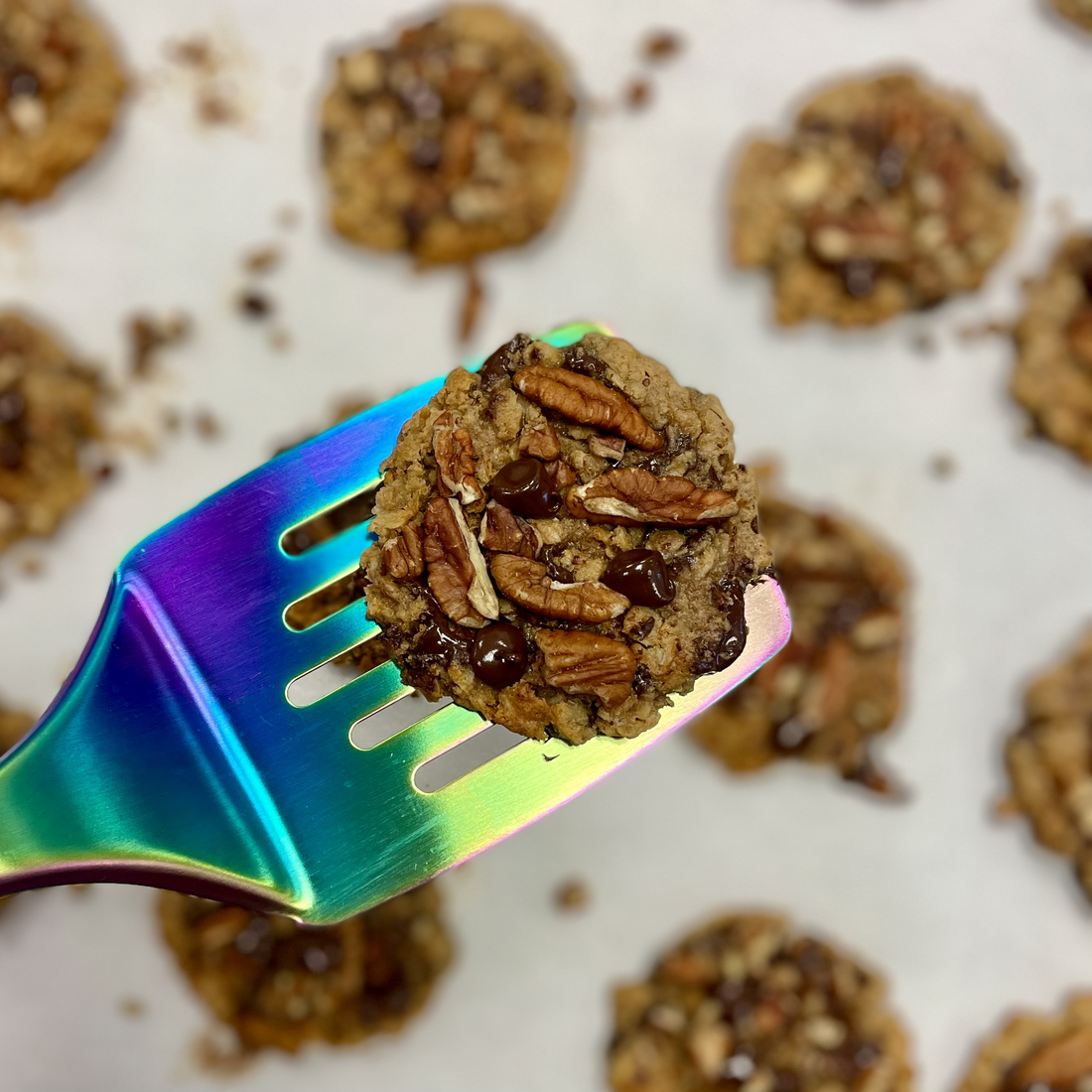 Sugar Free Dark Chocolate & Pecan Oatmeal Cookies