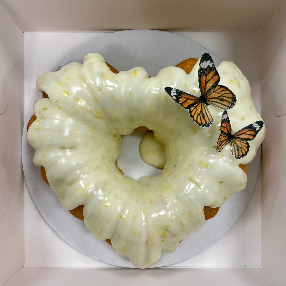 Cream Cheese Vanilla Bean Pound Cake - Heart Bundt