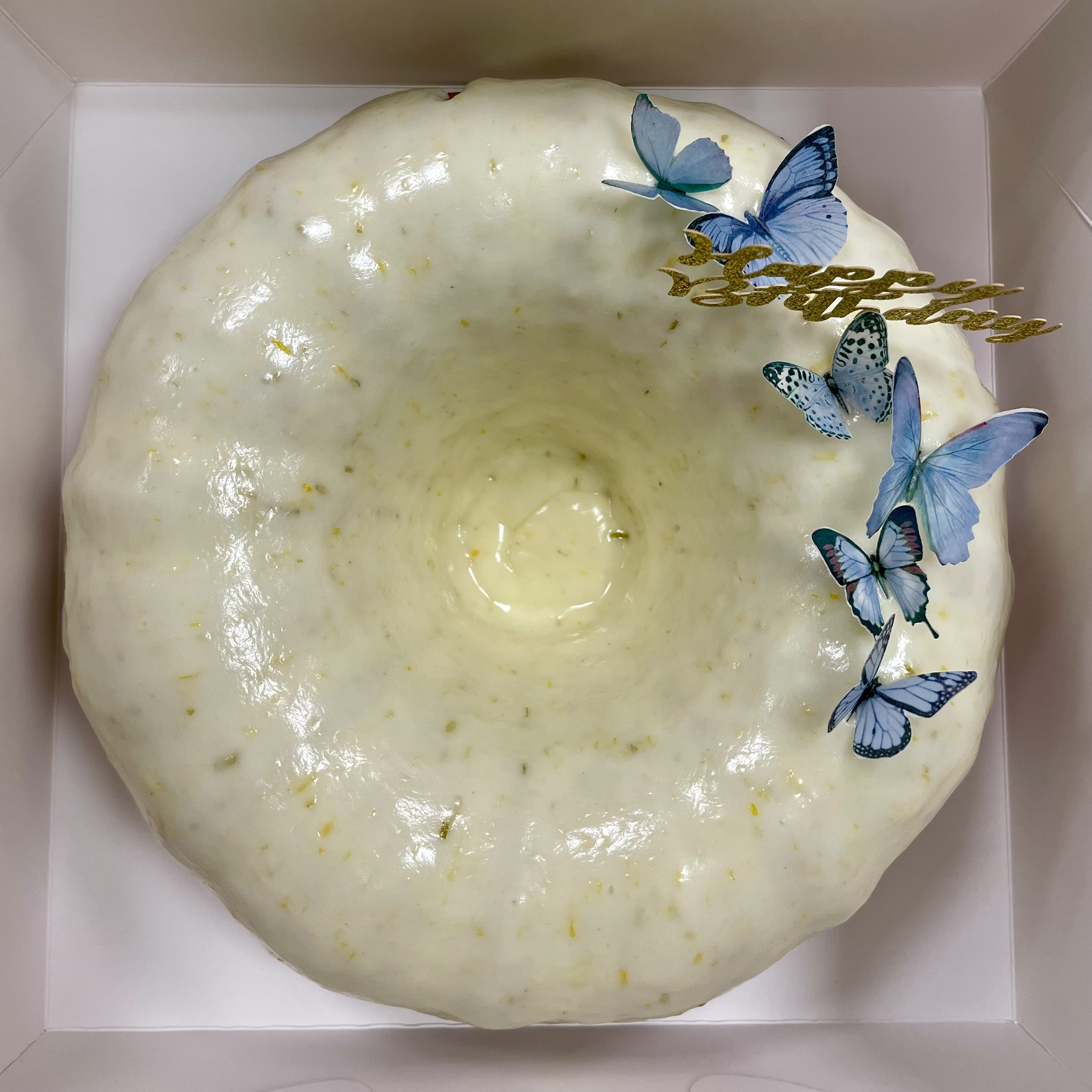 Cream Cheese Vanilla Bean Pound Cake - Full Bundt